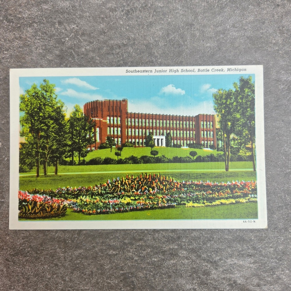 Vintage Southeastern Junior High School Battle Creek Michigan Linen Postcard